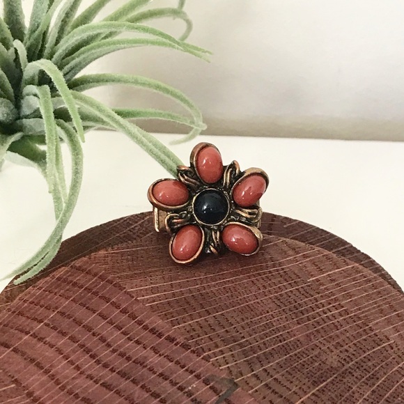 Bronze Stretchy Flower Ring - Picture 1 of 2